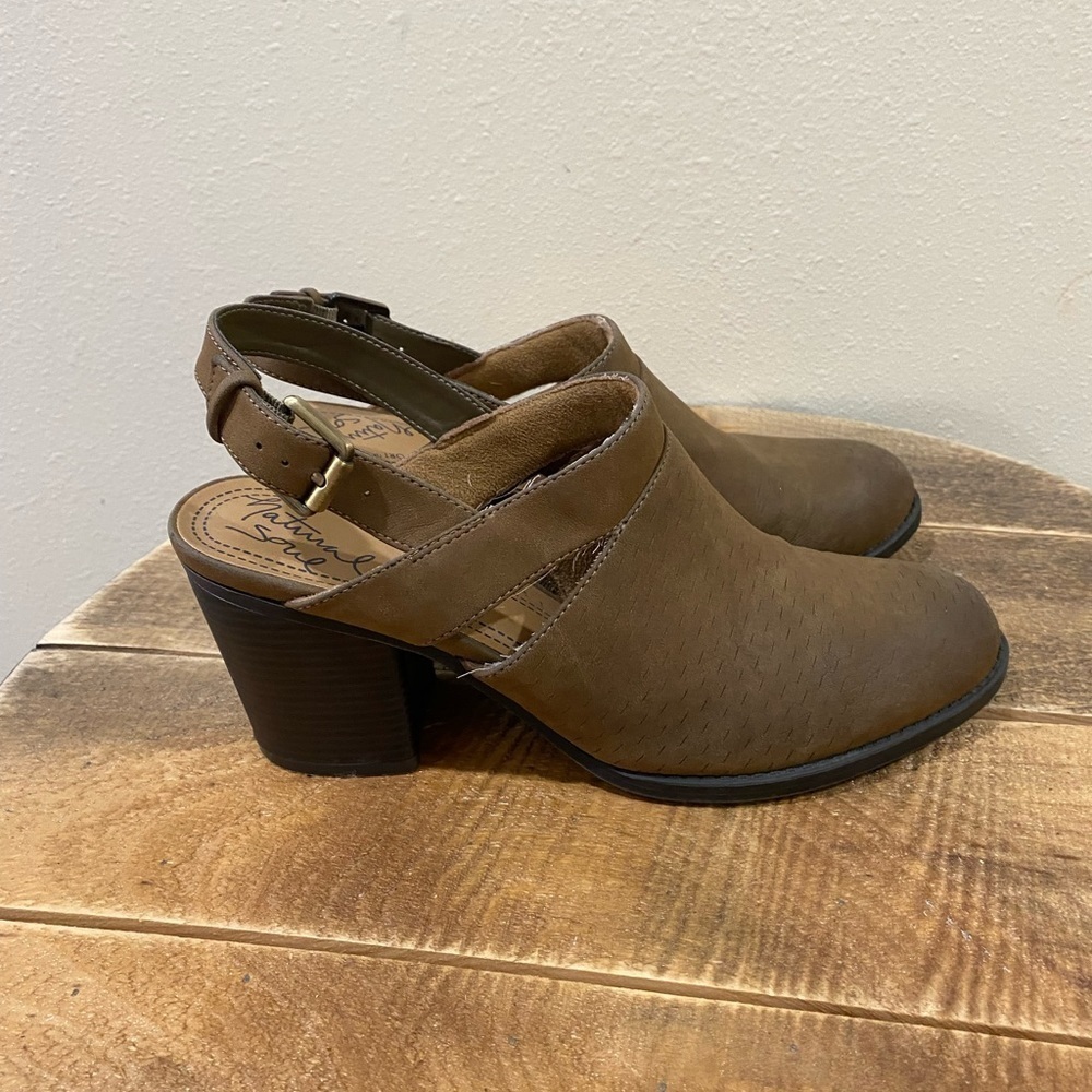 Natural Soul Brown Buckle Mule size 9.5